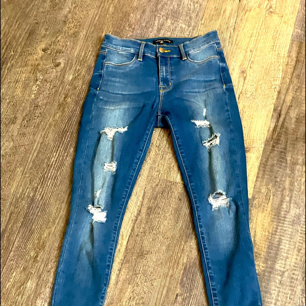 Kylie & Kendall Jenner distressed Skinny Ankle Jeans Size 26